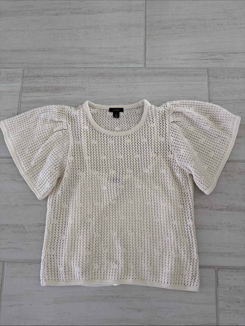 Halogen Cream Crochet Puff-Sleeve Knit Top